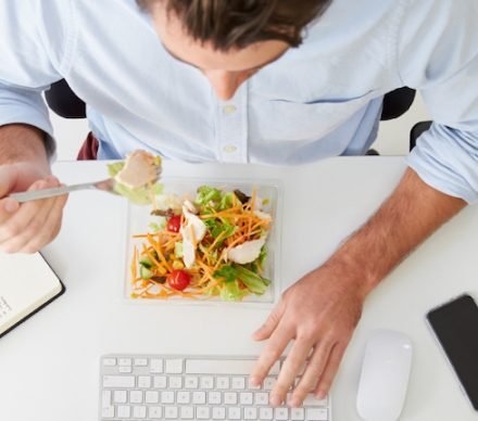 Dyt. Batuhan Çitemel - Kurumsal Beslenme